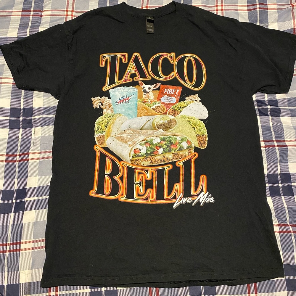 Taco Bell tshirt men size large